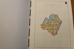 Oscar II. Samling i två vackert monterade album med fickor, sorterat på län. Dessutom järnvägspost (mer glest). Totalt i runda tal 1000 olika stämplar, ej närmare genomgånget av oss. Stämpelkvalit...