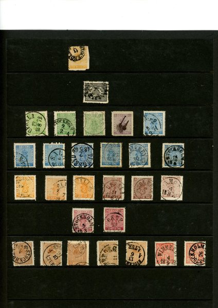 Samling 1856-1981 på visirblad med fräscht ex svart lokal, mkt vapen, ringtyp m.m. Även bättre 1900-tal som en del från 1924 års utgåvor.