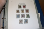 Samling x/xx 1891-1976 i tre album med fickor (sidor från 1855)