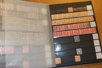 Album x/xx 1920-1949 med en del bättre bandmärken, några xx BC-CB inkl F269BC+CB. Bland märkena före -36 även en del utan gummi. Högt katalogvärde i förhållande till utrop!