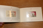 Block 38v. Halldor Laxness. Postfriskt, guldbelagt block i specialfolder. F 1000 kr