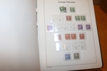 Samling x/xx mest ostämplat i fint Leuchtturmalbum med fickor 1855-1969.