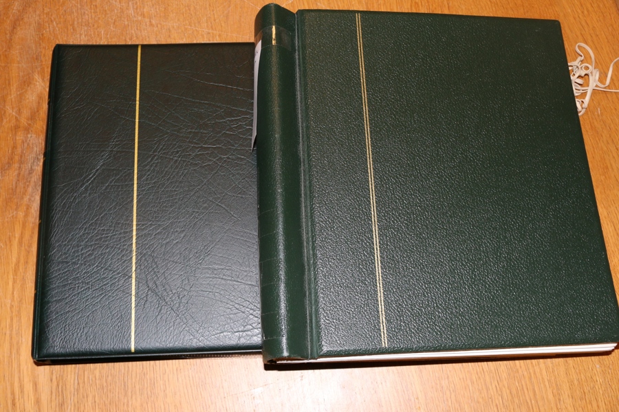FN. Postfrisk komplett samling 1951-1985 (inkl Block 1) i äldre album med fickor/plastblad. Även visirpärm dubbletter inkl lite stämplat.