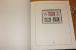 FN. Postfrisk komplett samling 1951-1985 (inkl Block 1) i äldre album med fickor/plastblad. Även visirpärm dubbletter inkl lite stämplat.