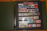 FN. Postfrisk komplett samling 1951-1985 (inkl Block 1) i äldre album med fickor/plastblad. Även visirpärm dubbletter inkl lite stämplat.