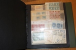 FN. Postfrisk komplett samling 1951-1985 (inkl Block 1) i äldre album med fickor/plastblad. Även visirpärm dubbletter inkl lite stämplat.