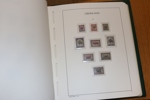 Samling 1915-2012 i två Leuchtturmalbum med fickor, där dock albumen är i delvis dåligt skick.