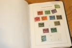 Välfylld samling 4 sk-1980-tal i två Lechtturmalbum med fickor. 