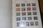 CYPERN. Välfylld samling x/xx 1880-1987 samt turkiska Cypern 1974-87. Sitter i ett LT-album med fickor, där också ett extra album Turkiska Cypern medföljer.