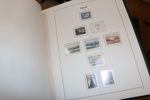 Stor flyttlåda med en hel del xx 1980-tal från Europa, men mest Färöarna, Åland och Grönland. Dessutom Island i fint LT-album 1950-80-tal. Dessutom många årssatser Åland, Grönland och Färöarna. 25 kg