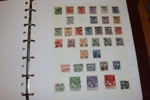 Välfylld samling inklusive Grönland 1851-2010 i album med hemgjord montering.