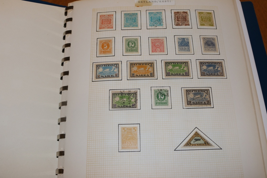 ESTLAND och LETTLAND. Samling i album med hemgjord montering inklusive många bättre märken.