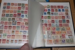 Stämpelparti i 13 insticksalbum sorterat på landskap. Ogenomgånget av mig, tycks vara 1900-tal och finnas en hel del fint material. De flesta album med mycket innehåll. Se bildexempel.