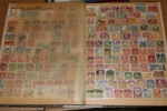 Stämpelparti i 13 insticksalbum sorterat på landskap. Ogenomgånget av mig, tycks vara 1900-tal och finnas en hel del fint material. De flesta album med mycket innehåll. Se bildexempel.