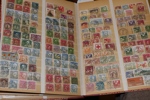Stämpelparti i 13 insticksalbum sorterat på landskap. Ogenomgånget av mig, tycks vara 1900-tal och finnas en hel del fint material. De flesta album med mycket innehåll. Se bildexempel.