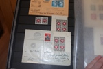 SCHWEIZ. Parti/samling i insticksalbum med en del äldre, bäst värde i några blockutgåvor inkl NABA 1934 (stpl). 