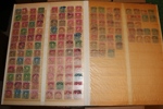 Tre insticksalbum med stämplat material, en del bättre märken men framför allt massor med vackra stämplar. Både 1800-tal och 1900-tal förekommer. Besiktiga!