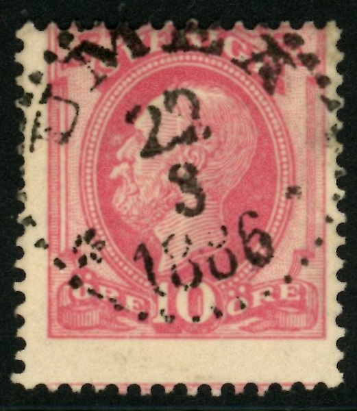 F39v4. "Dubbel-variant" - felcentrerat ex med variant "hela mustaschen synlig". Ovanligt objekt!