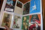 NOVELTY. Samling ca 150 kort av olika slag t.ex. läder, ögon, tyg, 3D, luckkort m.m. Rolig samling!