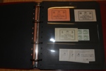 Häftessamling 1938-1970. Innehåller åtta handgjorda häften inkl H37 CB, samt flera andra bättre 1940-tal. Glesare del 50-60-talet. Facit ca 25000 kr