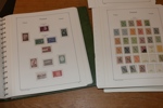 Samling xx ca 1960-1997 på förtrycksblad med fickor. Nästan komplett i perioden, räknade till minst 35 stycken 1:a/2:a klassmärken. Blad från 1856 och framåt men dåligt besatt före 1960.