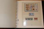 Samling 1866-1992 i två Lindner-album med fickor. Med en del vapentyp, ostämplad serie med "ringar" upp till 1 rubel m.m. Från 1930 nästan komplett och i huvudsak xx, före 1930 mest stämplat.