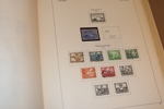 TYSKLAND. Flyttlåda 8 stora och 6 små album blandat Tyskland, olika områden. Bl.a. välfylld stpl samling DDR 1949-80-tal i två album. Även en del äldre försändelser. Från dödsbo, besiktiga.