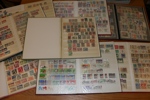 BULGARIEN. Parti/samling i åtta insticksalbum med mindre del stämplat äldre, mestadels xx 1940-70-tal med mycket material.