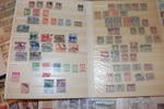 BULGARIEN. Parti/samling i åtta insticksalbum med mindre del stämplat äldre, mestadels xx 1940-70-tal med mycket material.