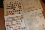 Parti hela världen i 13 album. Mest äldre eller halvgammalt. Delvis restbetonat men totalt sett mycket material.