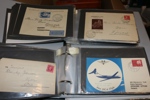 Stort parti brev och kort i flyttlåda. Ett tiotal album med brev, brevkort, en del vykort m.m. Mest svenskt men även utländskt. Både äldre och nyare material, men tonvikt på äldre. Från dödsbo.