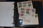 Flyttlåda 12 album Sverige med blandat innehåll, både stämplat och x/xx inkl bättre. Bl.a. en del ortstämplar, ask gamla 100-buntar inkl tvåfärgad siffertyp, bättre x/xx 20-40-tal m.m.