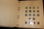 Välfylld samling 1856-1974 i tre Estett-album. Mest stämplat fram till 30-talet med ostämplade inslag, därefter x/xx.