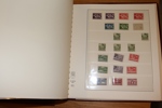 Specialsamling 1928-1936 i tre album med både lösa stämplade och ost (mest postfriska) märken samt BREV. 