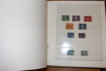 Specialsamling 1928-1936 i tre album med både lösa stämplade och ost (mest postfriska) märken samt BREV. 