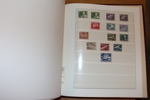 Specialsamling 1928-1936 i tre album med både lösa stämplade och ost (mest postfriska) märken samt BREV. 
