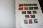 Samling stämplat 1855-2010 i sex rejäla Leuchtturmalbum med massor av innehåll.