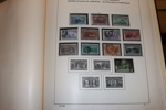 USA. Välfylld samling fram klassiskt fram till 1980 i två Schaubekalbum. Innehåller flera bättre märken men som vanligt i något blandad kvalitet. Bl.a. har $3 Columbus flera anmärkningar.