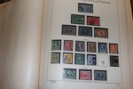 USA. Välfylld samling fram klassiskt fram till 1980 i två Schaubekalbum. Innehåller flera bättre märken men som vanligt i något blandad kvalitet. Bl.a. har $3 Columbus flera anmärkningar.