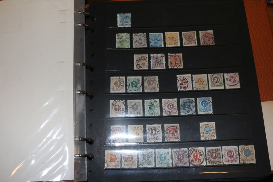 Stämplad samling 4 sk bco fram till ca 1940 i visiralbum. Med mestadels fräscha märken, några fina stämplar m.m. Facit 18000 kr enl inlämnaren. Se bilder!