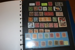 Visiralbum blandat svenskt material både ostämplat/postfriskt och stämplat. Innehåller mycket användbart inkl bättre, men blandad kvalitet. Försiktigt utrop!