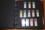 ISRAEL. Postfrisk samling 1948-1990 i två välfyllda visiralbum. 