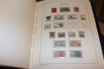 FRANKRIKE. Samling 1849 till 1969 i två förtrycksalbum med fickor (Leuchtturm+SAFE). 