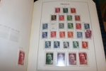 FRANKRIKE. Samling 1849 till 1969 i två förtrycksalbum med fickor (Leuchtturm+SAFE). 
