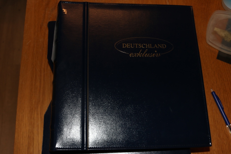 TYSKLAND/BAYERN+WÜRTTEMBERG. Samling i fint Leuchtturmalbum med något hundratal frimärken, blandad kvalitet. Inklusive bättre, se bildexempel!