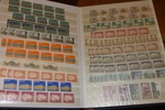 Insticksalbum blandat innehåll, bl.a. Stockholmia 55 i xx 9-block, strip m.m.