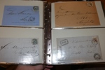 Pärm med brev 4 sk bco-sekelskiftet med bra spridning på både utgåvor, och avsändningsorter. Bl.a. rek och tilläggsfrankerade helsaker. Besiktiga!