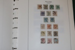 Samling stämplat 1855-1979 i två Facitalbum. Välfyllt med många trevliga märken.