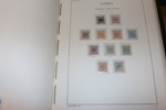 Synnerligen välfylld samling ostämplat/postfriskt 1855-1969 i Leuchtturmalbum med fickor.