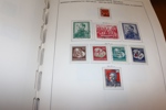 TYSKLAND/DDR. Komplett samling 1949-1990 i två tjocka Schaubekalbum med fickor. Blandat stämplat/ost/xx. Innehåller bl.a. alla block, högt katalogvärde! 